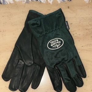 Laura Ashley (med) Black and Green Gloves